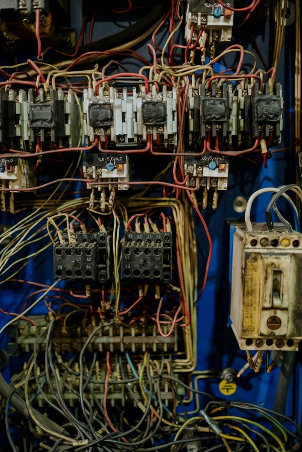 Tout savoir sur le tableau électrique : guide complet et conseils